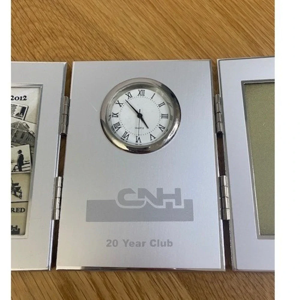 CNH Industrial 20 Year Club Folding Desk Clock Photo Frame Silver Good 2012